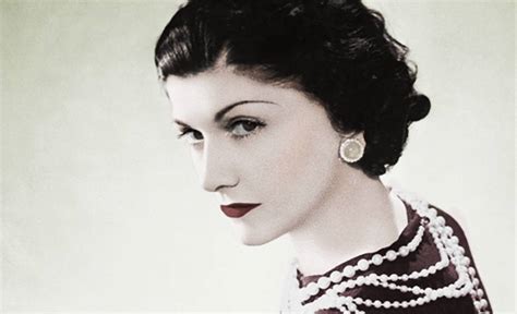 coco chanel biografía|coco chanel death.